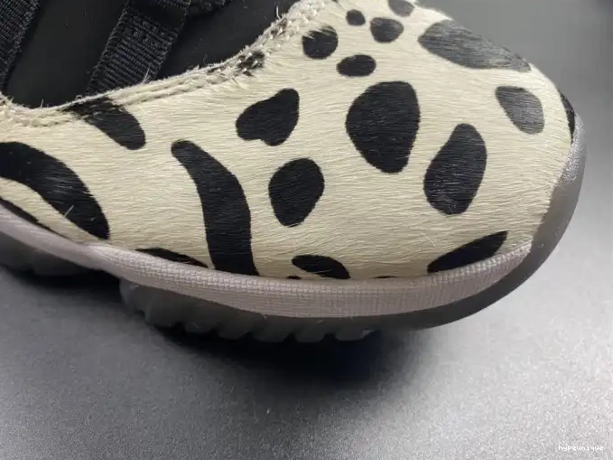 HYPE AR0715-010 INSTINCT JORDAN ANIMAL AIR 11 0606